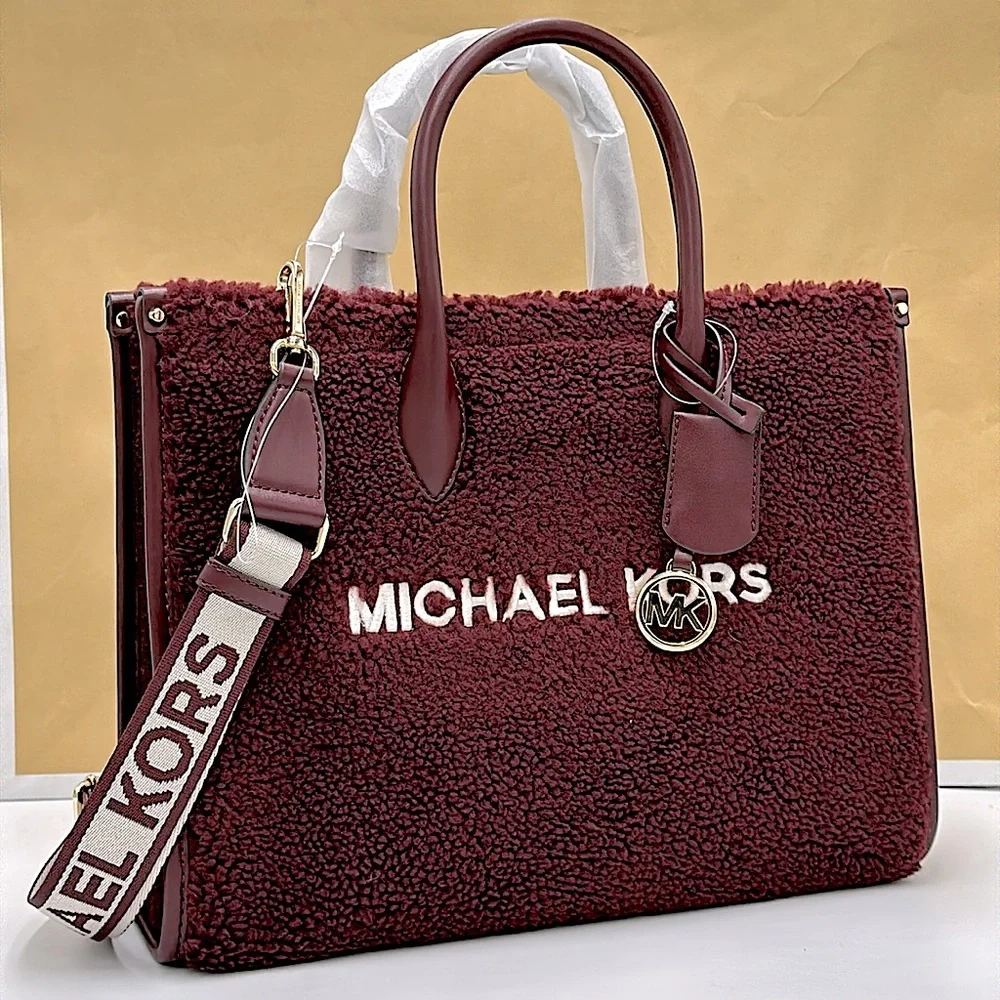 Michael Kors Medium SHEARLING MIRELLA Tote
Shoulder Bag Sherpa
Oxblood
NWT - Picture 2 of 16